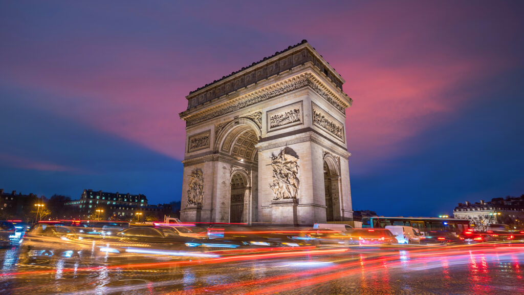 From Eiffel Tower to Louvre, places visit in Paris, best time to visit in Paris, world-class, world-famous