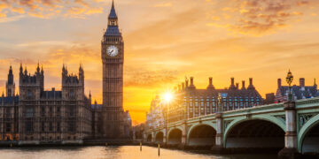 Visit in the United Kingdom, top historic sites, heritage cultures, Historical places, places where to go