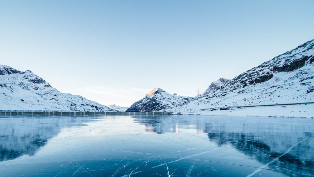 Natural Wonders in Iceland, breathtaking, wonders of natural world, Iceland for vacation