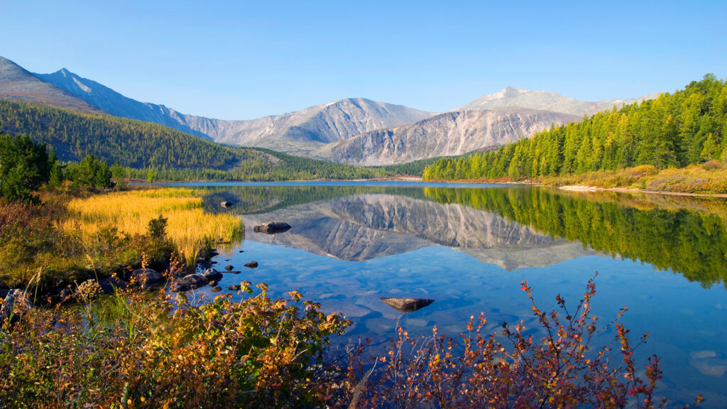 Europe's lakes, Crystal clear water, breathtaking, wonders of natural world, landscapes of Europe